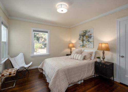 682 San Antonio Rd, Los Altos CA 94022-1304 exterior