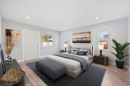 7960 Amestoy Ave, Van Nuys CA  91406-1603 exterior