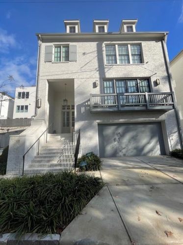 4035 Haverhill Dr, Atlanta, GA 30342-3816