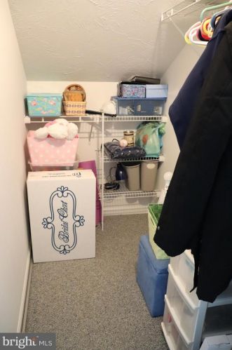 1954 Pickering Trl, Lancaster PA exterior