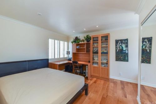 15 Sunrise, Irvine CA  92603-3719 exterior