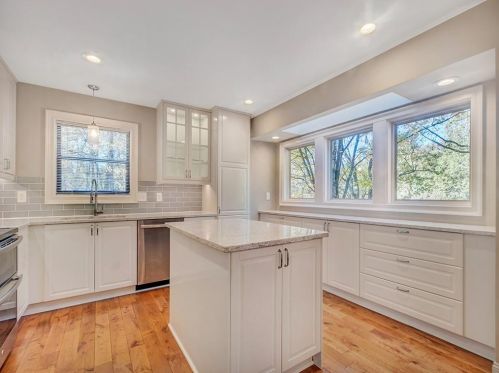 2788 Fontainebleau Dr, Atlanta GA  30360-1257 exterior