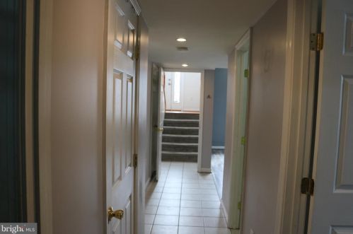 204 Walnut St, Hanover PA 17331-2534 exterior