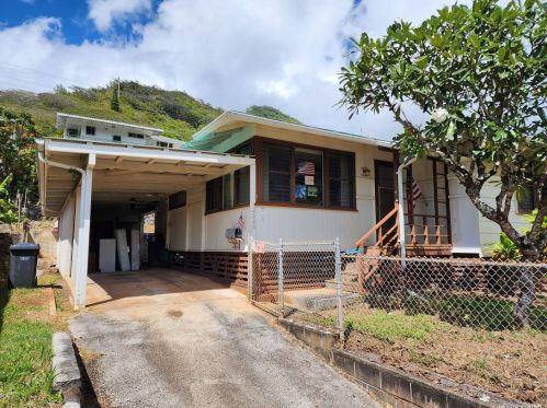 2526 Gardenia St, Honolulu HI  96816-3502 exterior