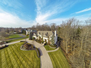 4 Kensington Ct, Warren, NJ 07059-5057