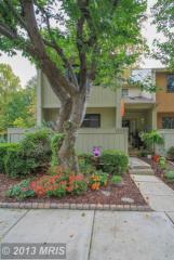 15285 Flintlock Ter, Woodbridge VA  22191-3828 exterior