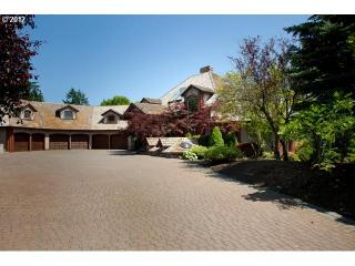 14660 Rock Creek Rd, Portland, OR 97231-2408