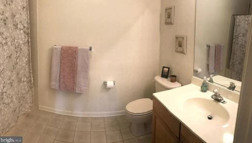 41 Kyle Way, Trenton NJ 08628-2520 exterior