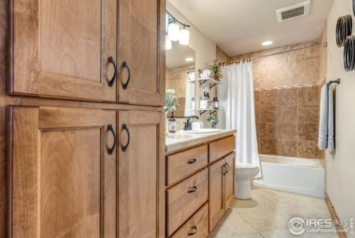 1630 Antonio Ct, Loveland CO 80538-6828 exterior