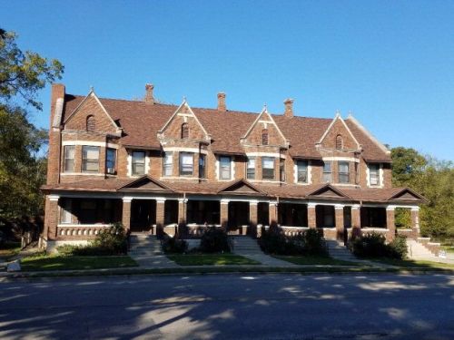 220 Bowman Ave, Danville, IL 61832-5924
