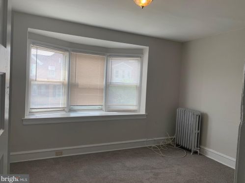 5927 4 St, Philadelphia PA 19140-2416 exterior