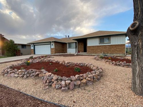 1207 Harding Ave, Canon City, CO 81212-2228