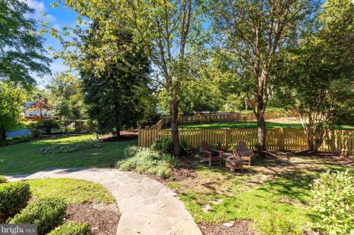 67 Eldrid Dr, Silver Spring MD 20904-2912 exterior