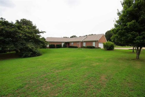 90 Janis Marie Cv, Somerville, TN 38060-4286