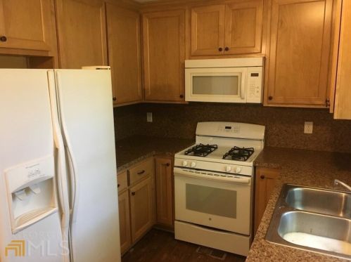 145 Adrian Dr, Stockbridge GA  30281-3009 exterior