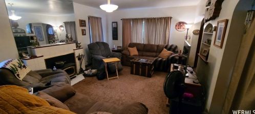 225 200, Perry UT 84302-1535 exterior