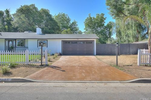 7106 Orch St, Riverside CA  92504-3958 exterior