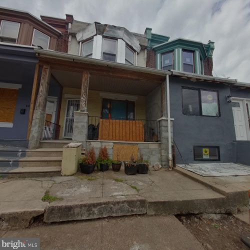 3924 13th St, Philadelphia, PA 19140-2001