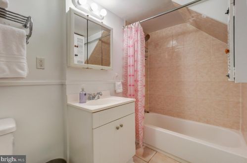 6510 Allegheny Ave, Silver Spring MD 20912-4678 exterior