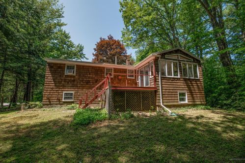 35 Sylvan Way, Manchester, ME 04351-3425