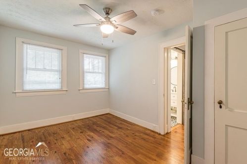 3314 Harris Dr, Atlanta GA  30337-1005 exterior