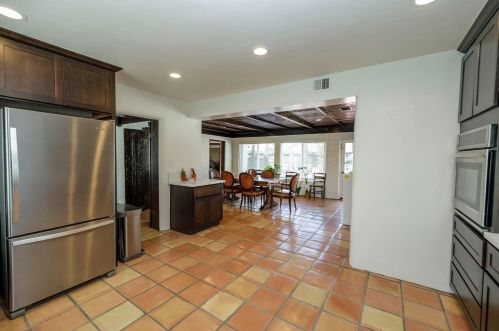 1267 Canal Dr, Turlock CA  95380-4159 exterior