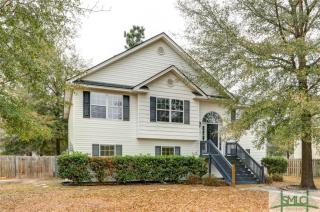 220 Bay Berry Ln, Rincon, GA 31326-9332