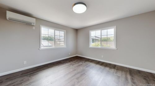 3237 Brokaw St, Honolulu HI  96815-4117 exterior