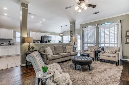 7058 Deer Rdg Dr, Fort Worth TX 76137-4714 exterior