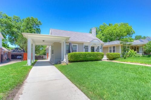 2208 Hillcrest St, Fort Worth TX  76107-4300 exterior