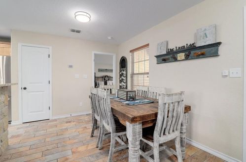 20217 Engelmann Ln, Webberville TX exterior