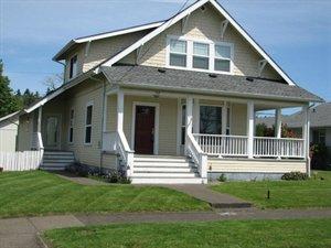102 Young St, Whites, WA 98541-9081