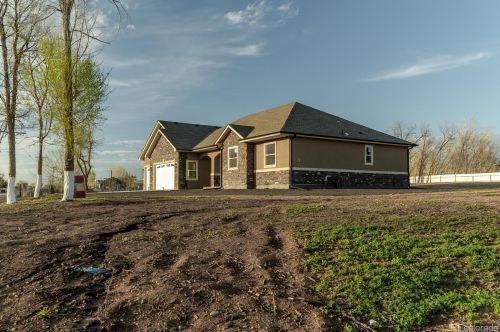 7752 Hart St, Wattenburg, CO 80621-4345