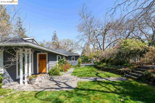327 Maryal Rd, Concord, CA 94523-2605