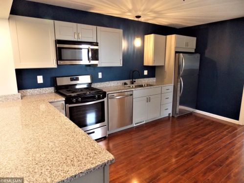 61 Cook Ave, Saint Paul MN  55130-3837 exterior
