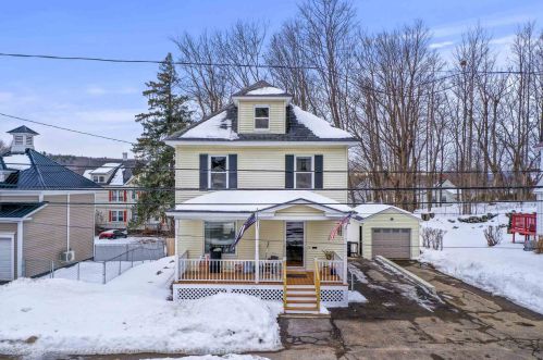 73 Baldwin St, Laconia, NH 03246-3502