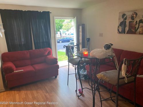 1104 Sewall Ave, Tinton Falls NJ 07712-6450 exterior