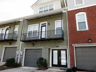 5891 Brookside Oak Cir, Norcross, GA 30093-1751