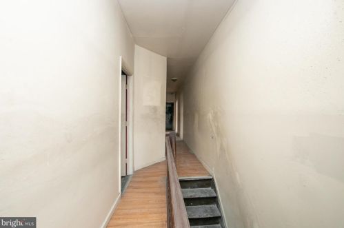 1302 Park Blvd, Camden NJ 08103-2756 exterior