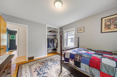 1604 Hollywood Ct, Saint Paul MN  55108-2130 exterior