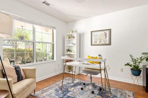 2298 Charleston Pointe, Atlanta GA  30316-3025 exterior