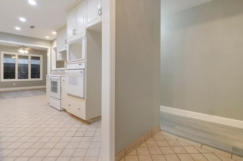 1318 Oak St, Lodi, CA 95242-3042