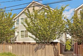 9019 18th Ave, Seattle, WA 98106-2371