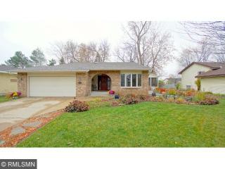 454 Belmont Ln, Saint Paul, MN 55117-2039