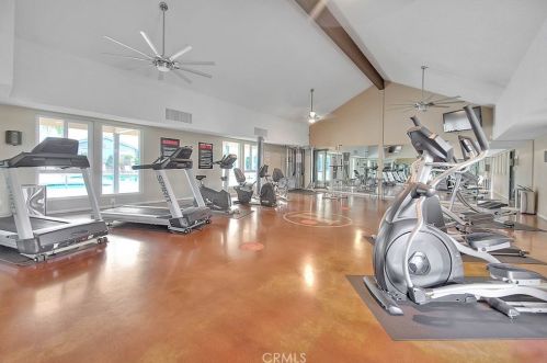 2300 Lewis St, Anaheim CA  92802-5007 exterior