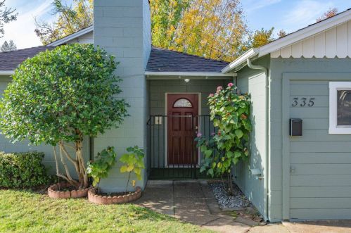 335 South Ave, Jackson, CA 95642-2450