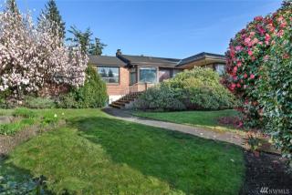 13028 9th Ave, Seattle WA  98177-4102 exterior