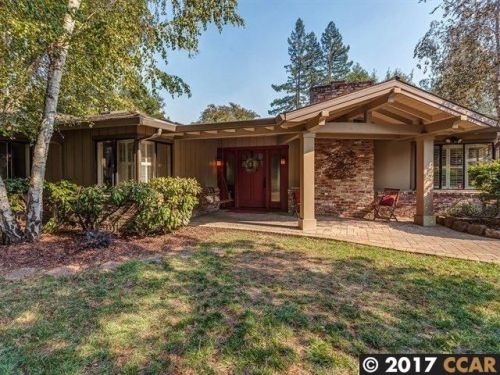 10 Tarry Ln, Orinda, CA 94563-1338