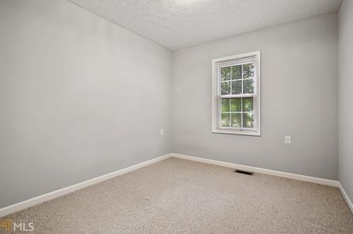 3010 Hathcock Rd, Atlanta GA  30349-1146 exterior