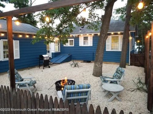 221 Jaehnel Pkwy, Point Pleasant Beach, NJ 08742-2126
